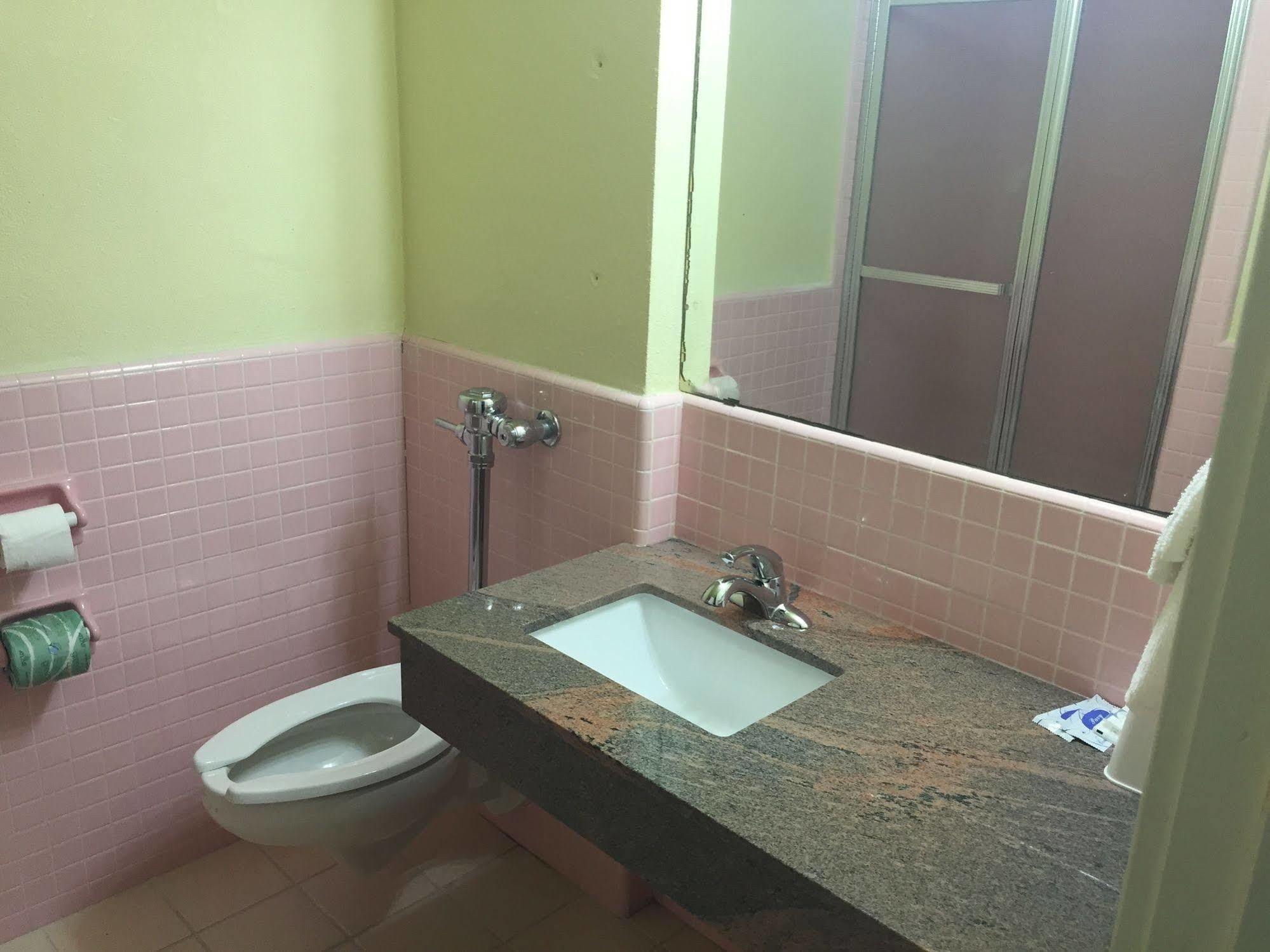 Pearl Inn Galveston Bagian luar foto